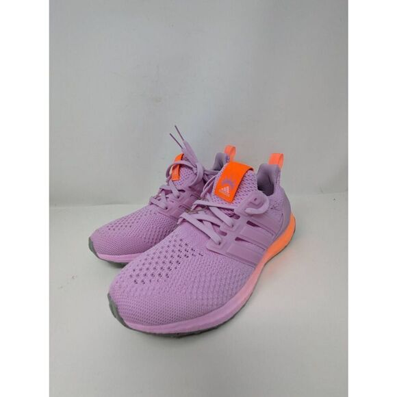 $220 NEW ADIDAS BOOST RUNNING SHOES - Picture 2 of 10